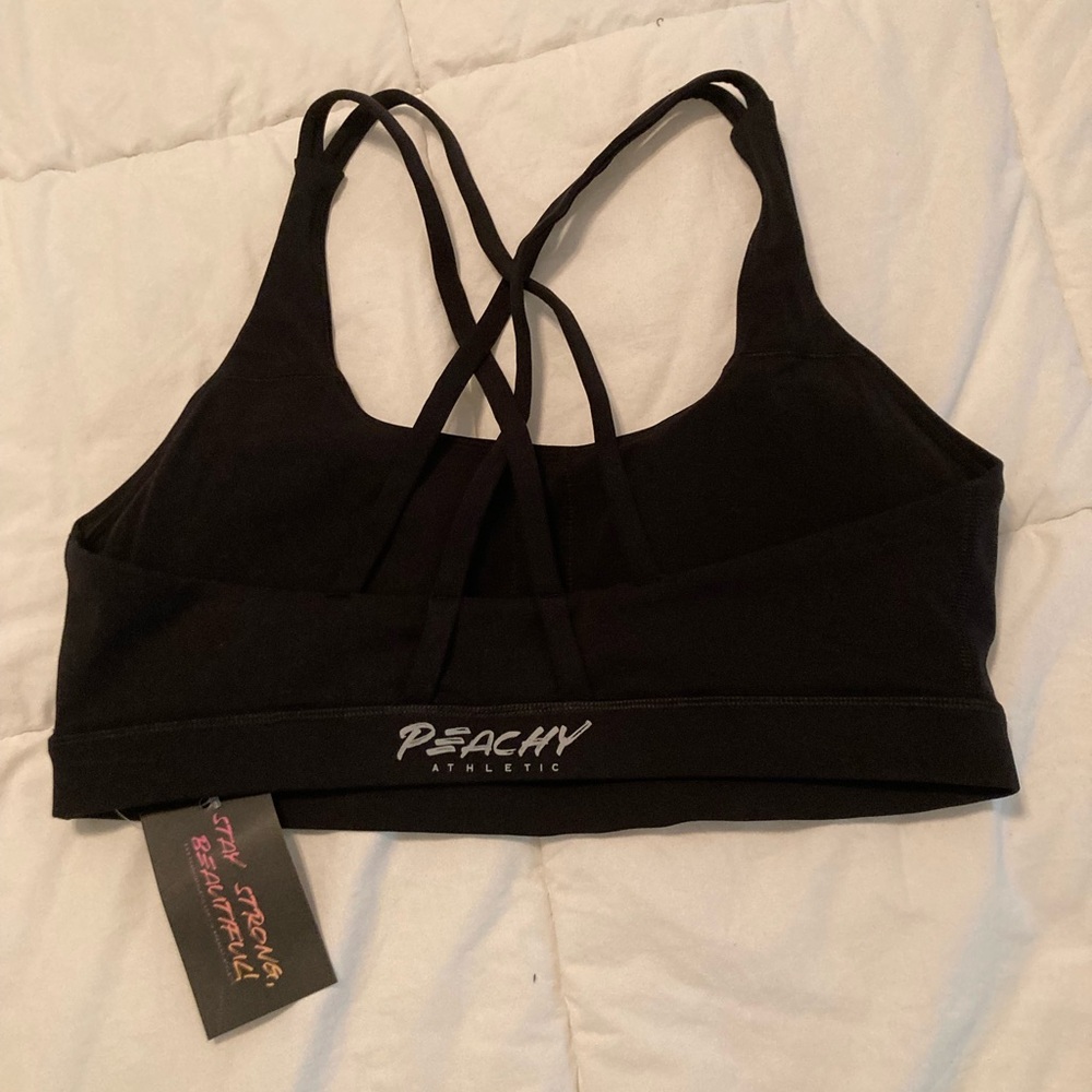 Peachy Athletics Emerald sports bra Black